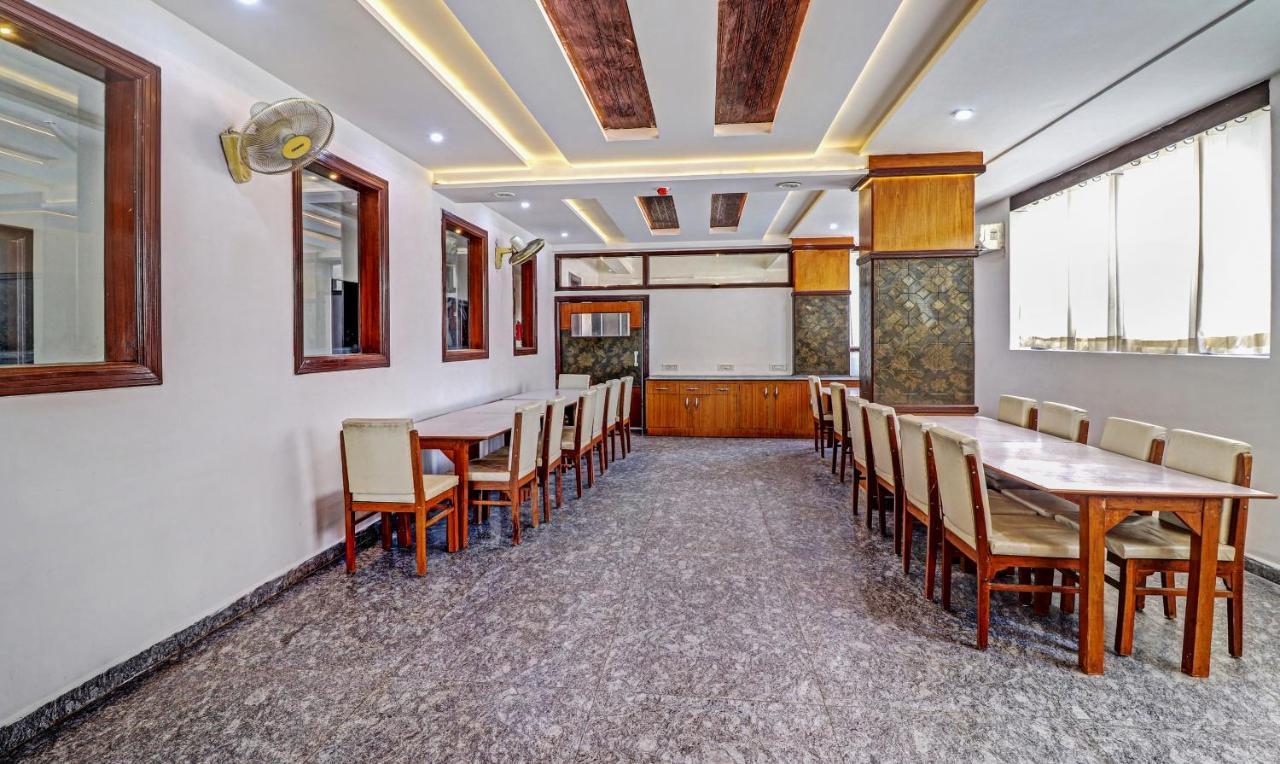 Hotel G B Palace Agra  Exterior photo